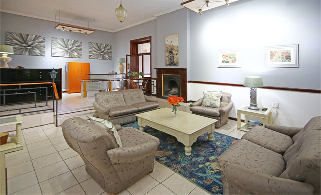 Desert Inn Middelburg EC Lounge and Reception